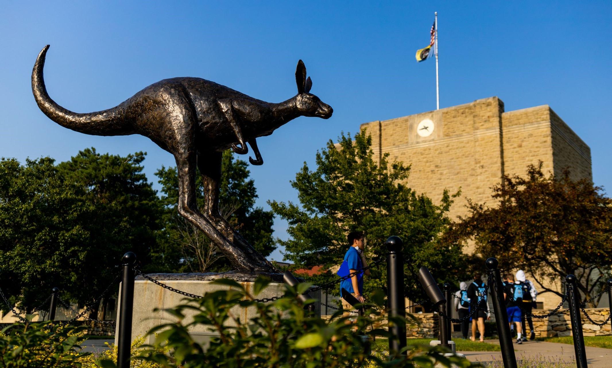 Large metal kangaroo statue in front of Miller Nichols Library